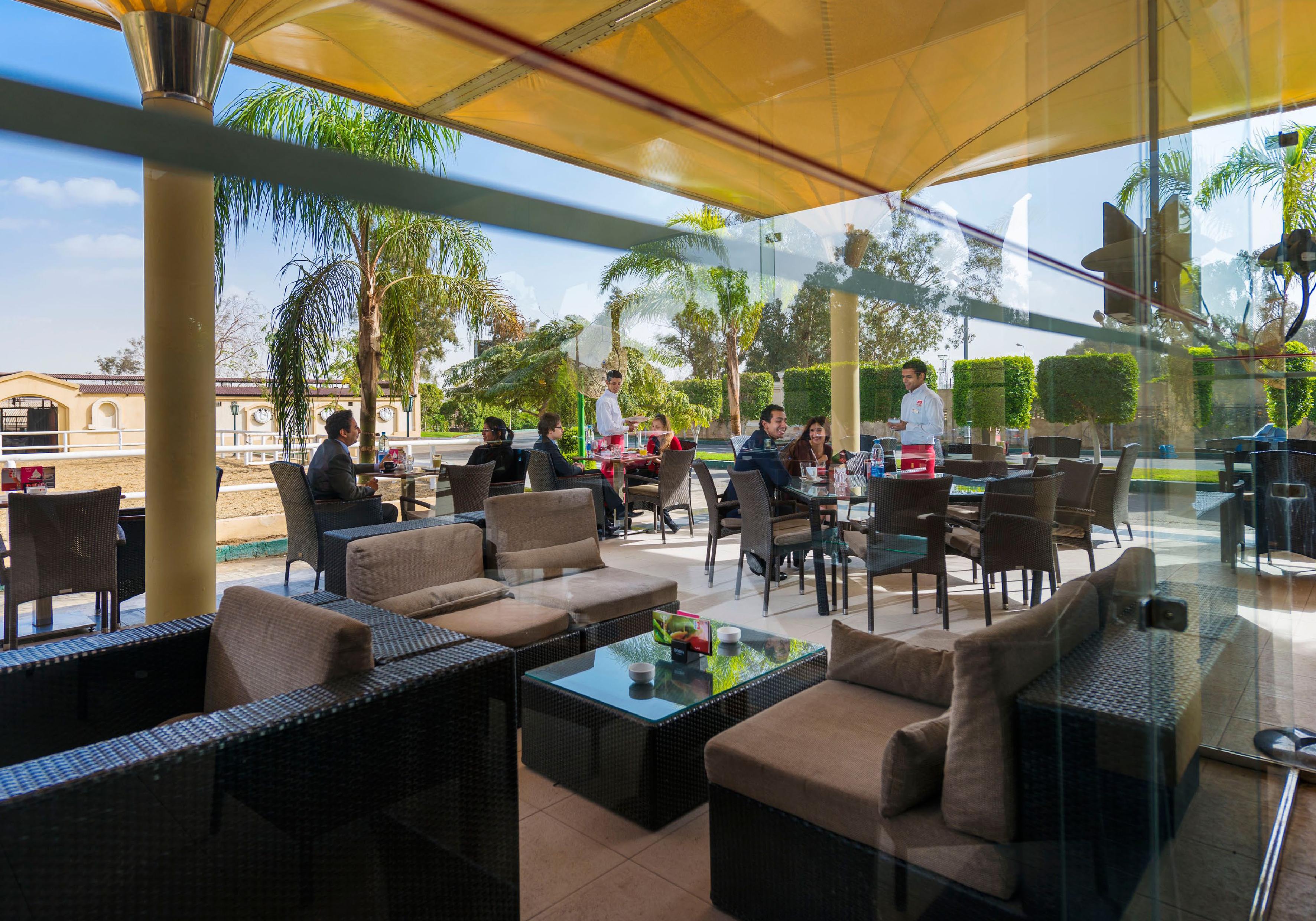 Concorde El Salam Cairo Hotel & Casino Экстерьер фото The lounge at the airport